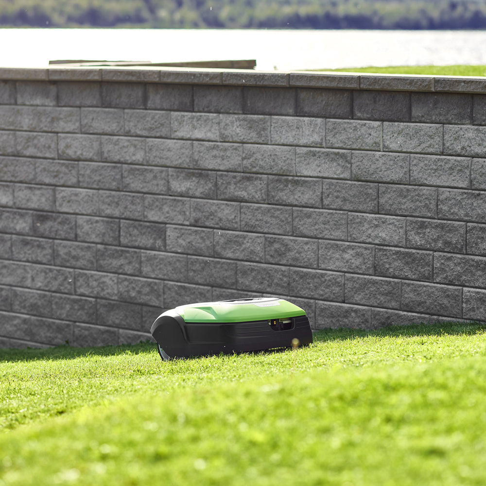 Optimow 15  – 1500m² mit Begrenzungskabel